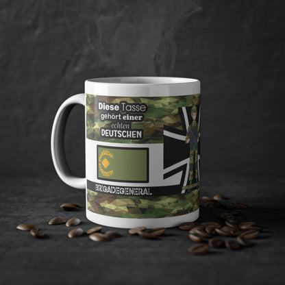 Art.Nr.: DGT1038 - Brigadegeneral (w) - Dienstgrad Tasse Heer - Kameradenbuch.de